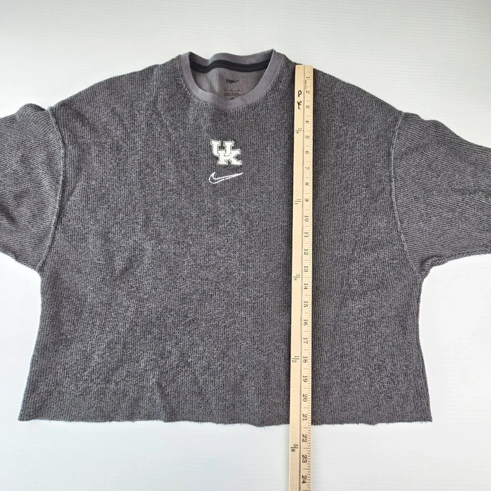 Nike Yoga Kentucky Wildcats Sweatshirt Gray Textured Raw Hem Crop M UK Logo